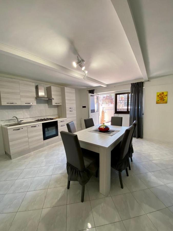 Sofi House-Appartamento In Villa Con Piscina 斯卡法蒂 外观 照片
