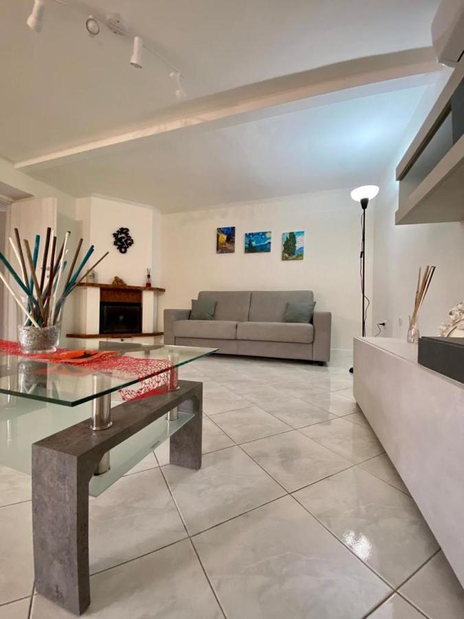 Sofi House-Appartamento In Villa Con Piscina 斯卡法蒂 外观 照片